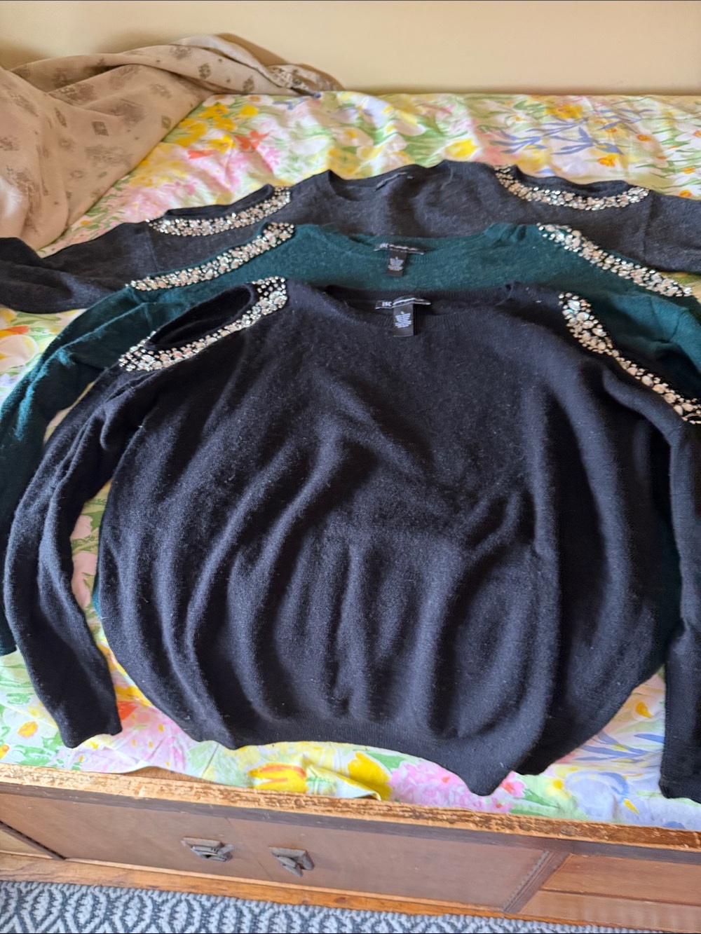 Three international concept, sweaters with bling on the shoulder size large